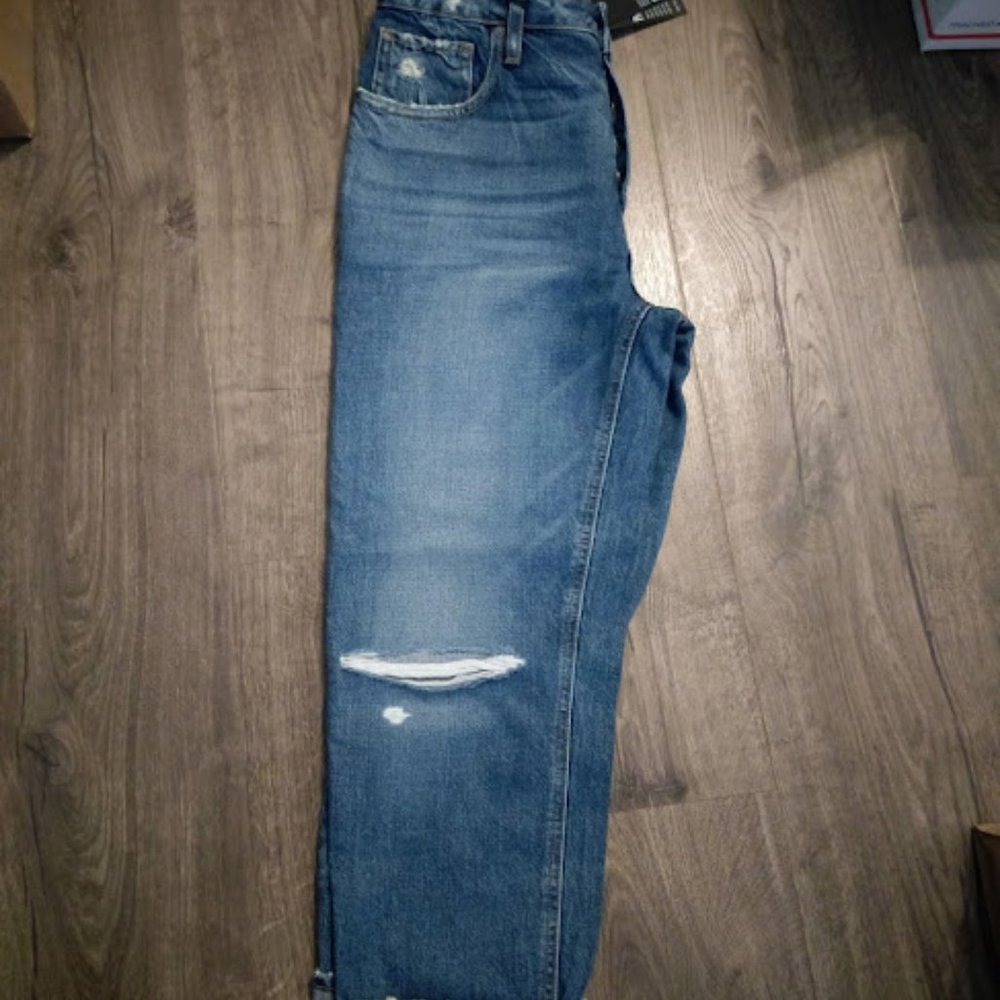 FREE SHIPPING! Paige Mikey Mike Covina Jeans - Picture 3 of 7